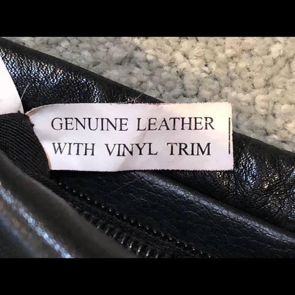 Ann Klein leather handbag with vinyl trim - Picture 8 of 8